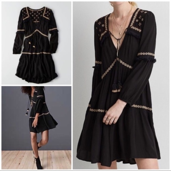 American Eagle Outfitters Dresses & Skirts - American Eagle Black Embroidered Boho Dress Small
